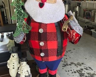 S O L D  -  Lighted Lumber Jack Santa (yard)