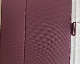Speck tablet case $5