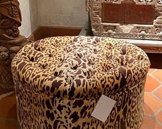 Tufted leopard print ottoman 