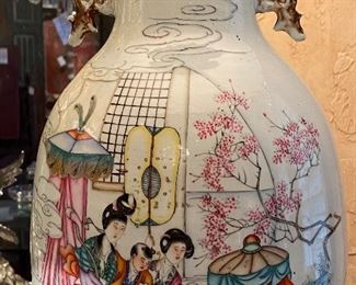 Chinese golden ear vase/lamp