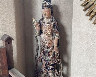 Antique Chinese carved statue 