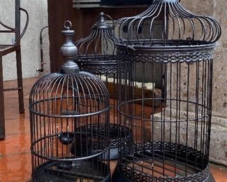 Decorative metal bird cages 