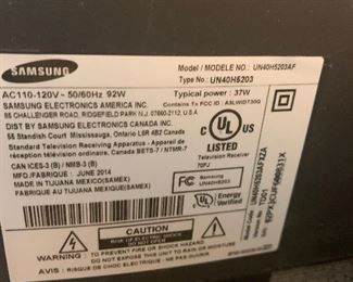  Samsung H5203 Series UN40H5203 Smart LED TV