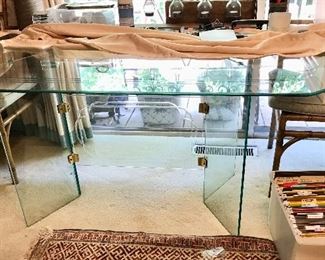 Glass top/ glass dining room table