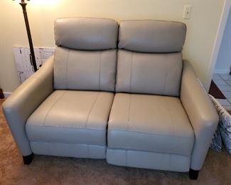 Lazboy cream leather electric recliner