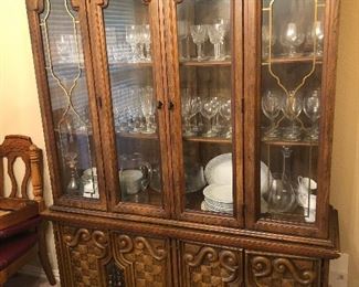 03China Hutch