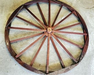 Decorative Wood Wagon Wheel, 36" Diameter