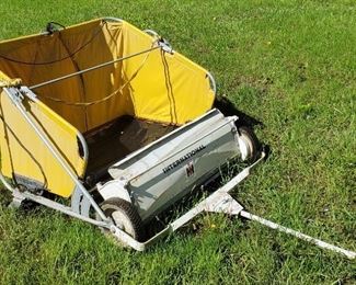 International Harvester 36" Pull Behind Lawn Sweeper, Model 2