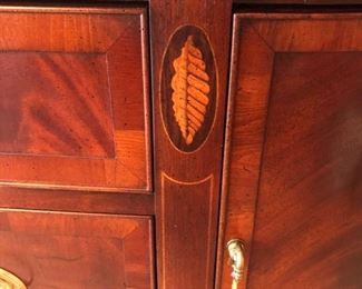 DETAIL OF BUFFET BY HEKMAN