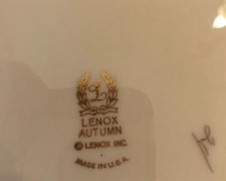 PATTERN OF LENOX AUTUMN