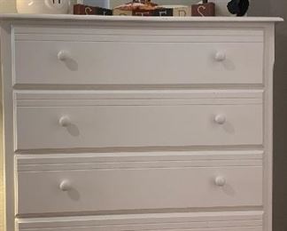 5-Drawer Dresser
