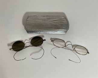 Antique glasses & Case