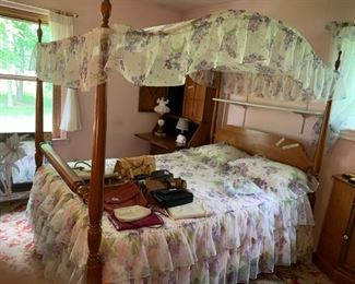Gorgeous hard rock maple bedroom set