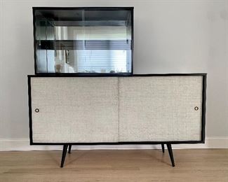 Paul McCobb Planner Group Credenza . 
Use with or without the piece . All original condition! 