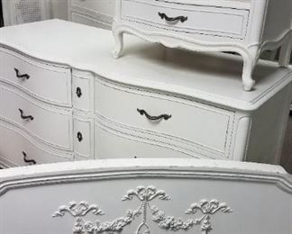 Shabby painted bedroom furniture pieces