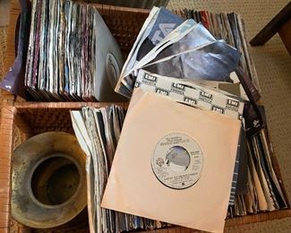 Selection of 45s.