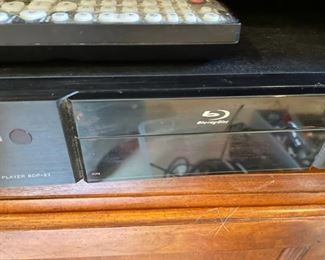 Oppo-BDP-83 Blu-ray player.