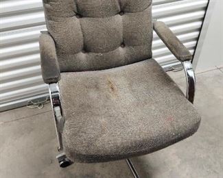 Very durable office chair 
$10