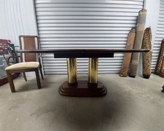 Absolutely flawless mid century solid and heavy dining set  with 6 chairs and 1 leaf
Length 72in w/leaf additional 20in
Width 44 in
Height 31in 
$600