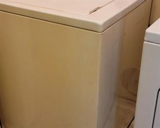 #26 $100.00. washing machine kenmore 