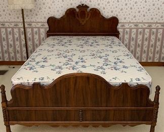 Antique Bedroom Furniture Walnut & Curly Maple : Bed, Dresser, Vanity w Stool 