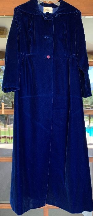 Picture does not do this coat justice! Switzer's size 9 Cobalt Blue Full Length Coat w Hood
