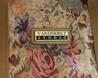 Vanderbuilt Studio Luggage 3 piece