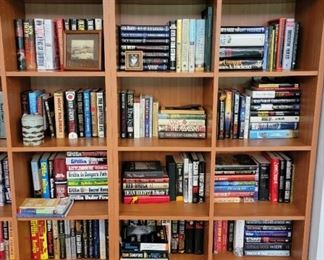 Large Collection of Books with Authors like John Grisham, Robert Ludlum, WEB Griffin, Patricia Cornwell, Michael Connely, Tom Chanty, James Patterson, Jack Higgins, David Baldacci, and many more