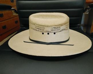 Bangor Straw Cowboy hat size 7 1/4 like new