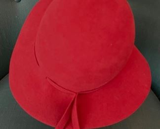 Evelyn Varon vintage hat $30