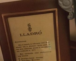 THE LLADRO CERTIFICATE THAT ATTENDS GONDOLA
