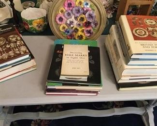 BOOKS ON ANTIQUES
