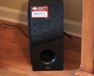 Small subwoofer