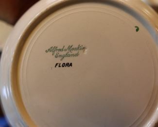 Alfred Meakin Flora pattern china