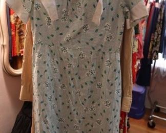 Women's vintage clothing