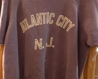 Women's vintage clothing