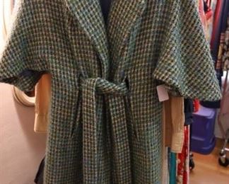 Women's vintage clothing