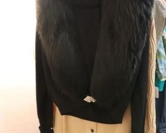 Women's vintage clothing