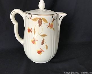 Lovely Jewel Tea Pitcher with Lid