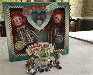 Raggedy Ann and Andy Lot