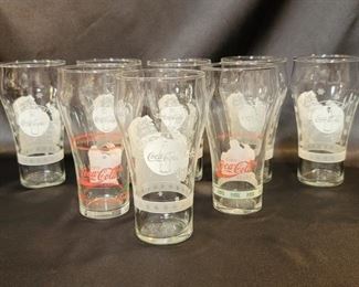 (8) Vintage Coca-Cola Christmas Glasses