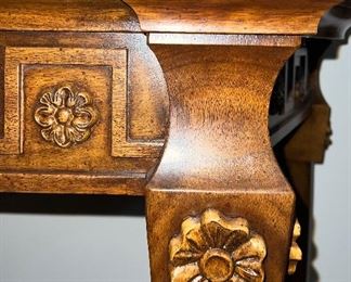 Alternate view of entry/console table