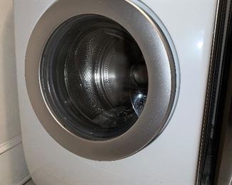 Maytag Neptune washer