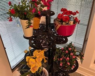 Alternate view of plant stand