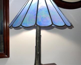 Tiffany style table lamp