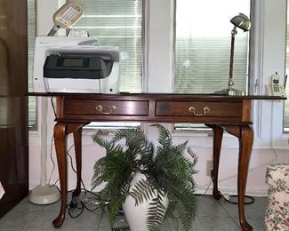 Queen Anne style writing desk