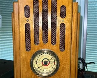 Classic Ltd. Ed. radio