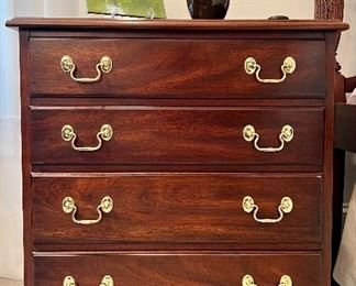 Henkel Harris 4-Drawer night stand (2 of 2)