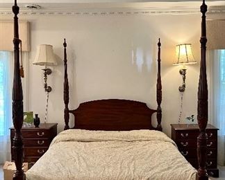 Henkel Harris Queen Rice bed with adjustable mattress