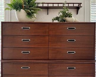 Drexel Heritage MCM chests (pair - 6 drawers each)